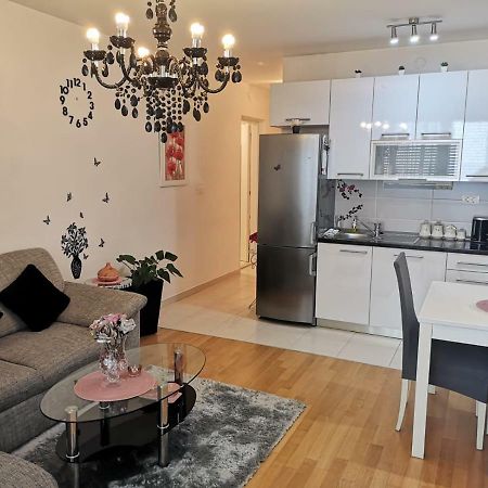 Apartment Ines 2 Split Buitenkant foto
