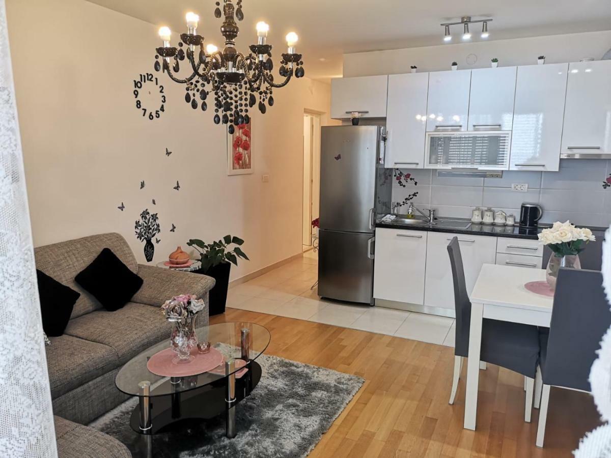 Apartment Ines 2 Split Buitenkant foto